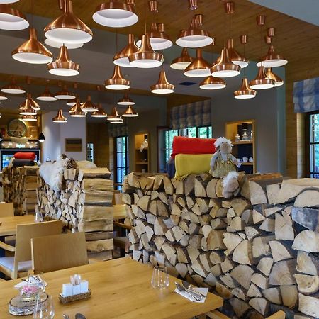 Hotel A Restaurace U Vychopnu Vsetín Zewnętrze zdjęcie