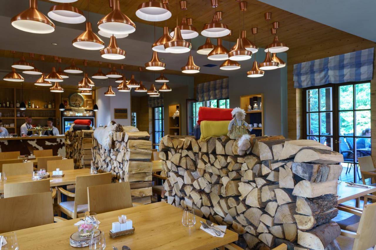 Hotel A Restaurace U Vychopnu Vsetín Zewnętrze zdjęcie