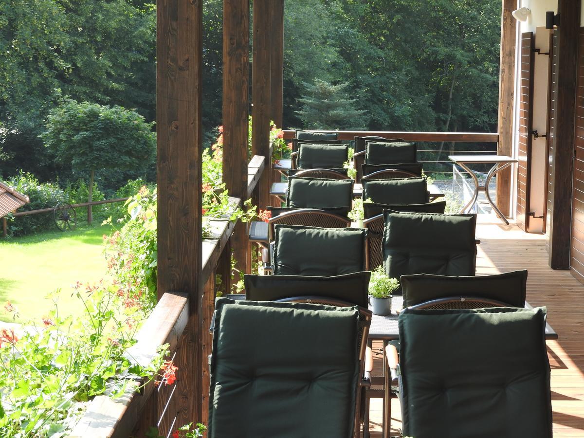 Hotel A Restaurace U Vychopnu Vsetín Zewnętrze zdjęcie